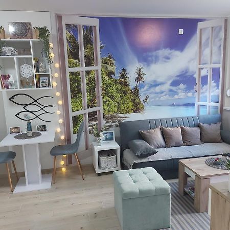 # Espresso 2 Apartman Sa Garazom Sremska Mitrovica Bagian luar foto