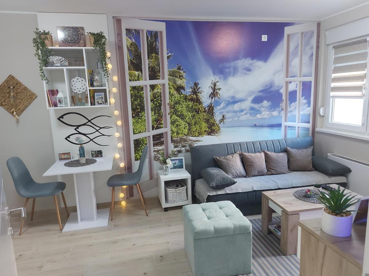 # Espresso 2 Apartman Sa Garazom Sremska Mitrovica Bagian luar foto