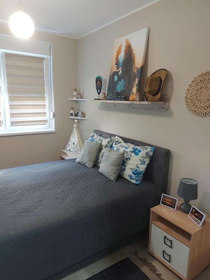 # Espresso 2 Apartman Sa Garazom Sremska Mitrovica Bagian luar foto